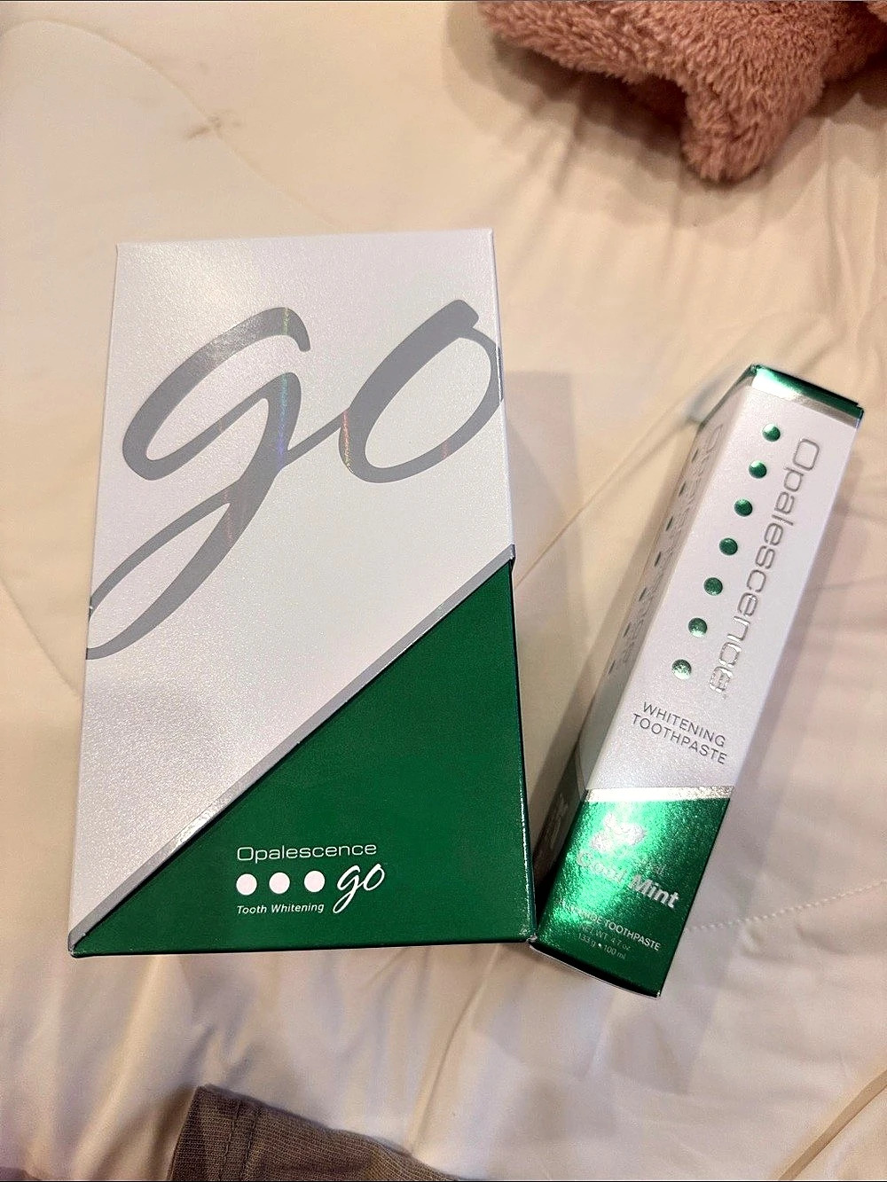 Opalescence Go Whitening Trays Green & White NWT